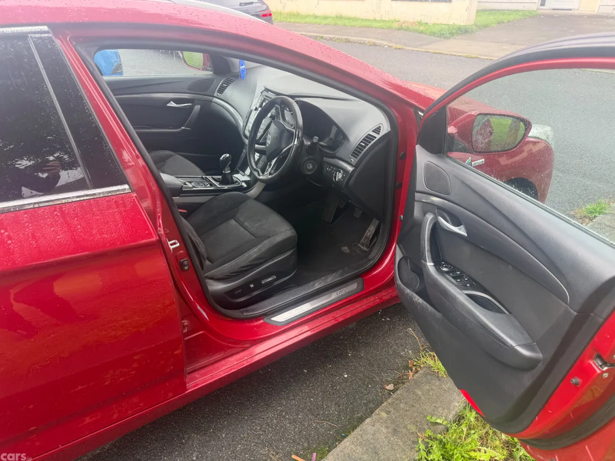 Hyundai i40 Estate, Diesel, 2014, Red