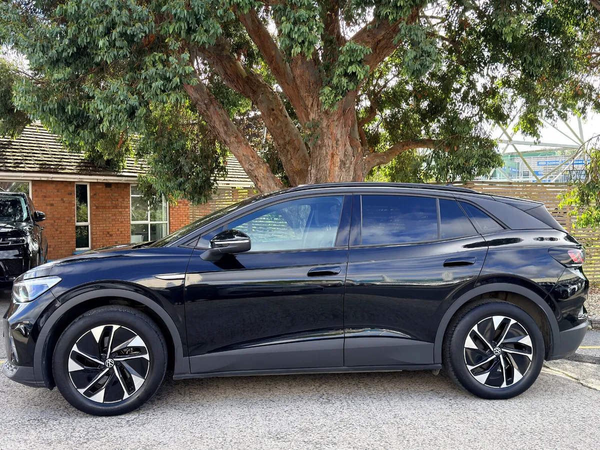 Volkswagen ID.4 Estate, Electric, 2023, Black