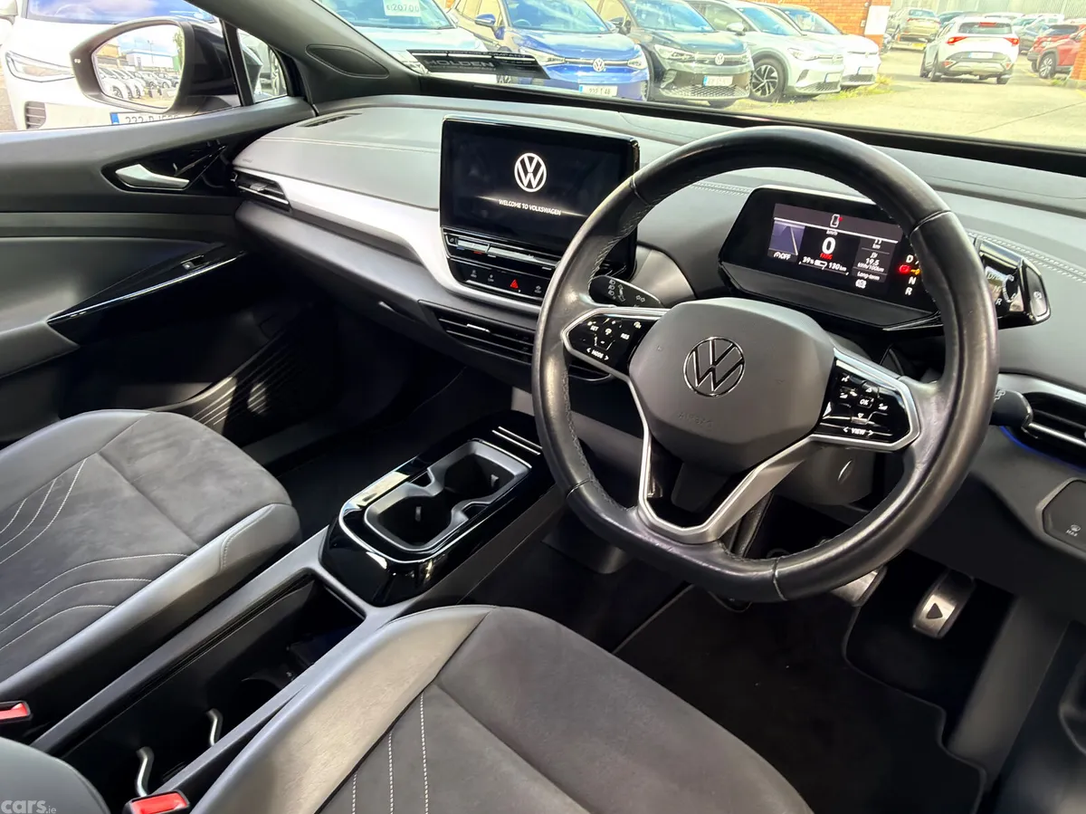 Volkswagen ID.4 Estate, Electric, 2023, Black