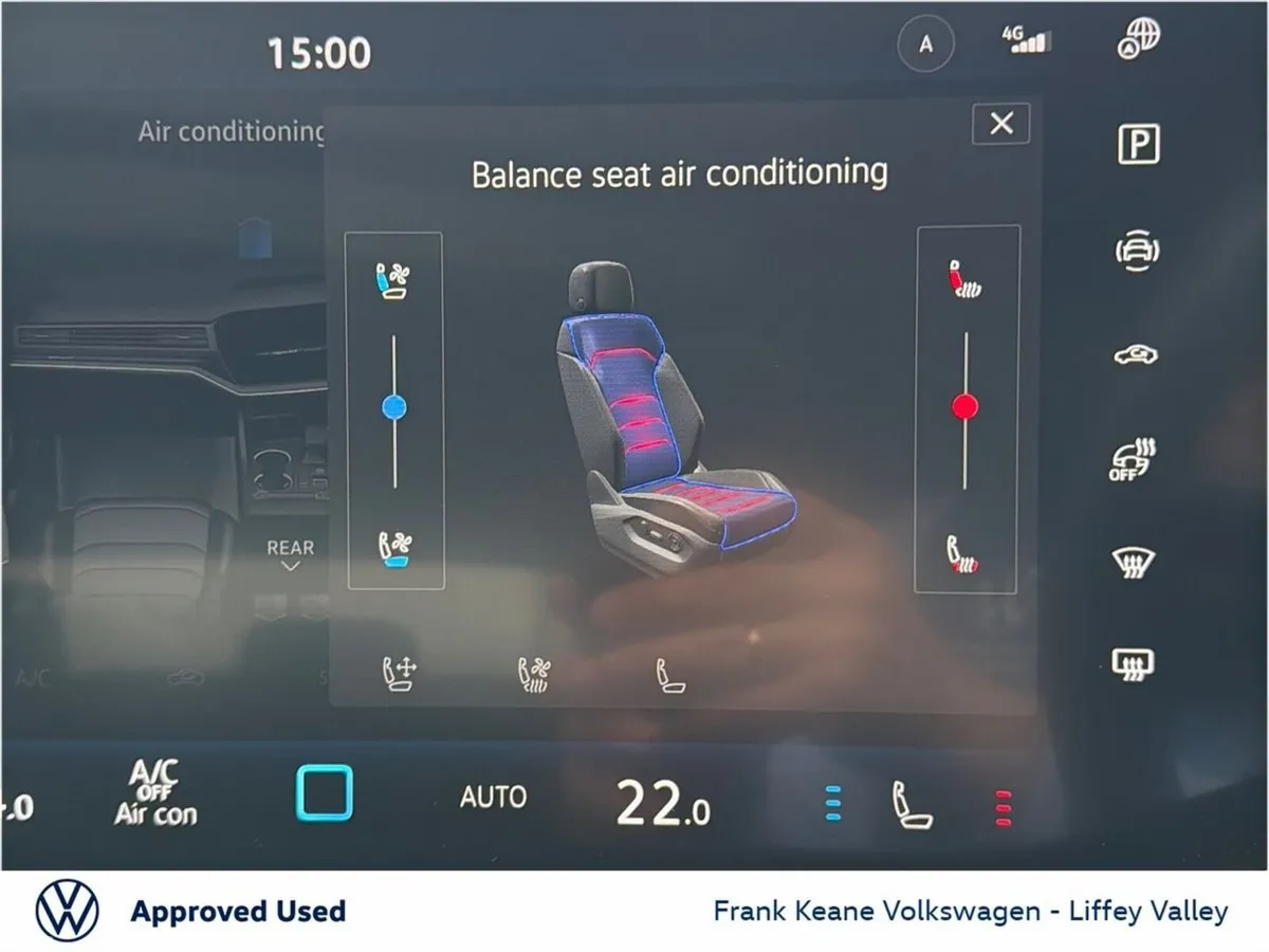 Volkswagen Touareg SUV, Petrol Plug-in Hybrid, 2026, Blue