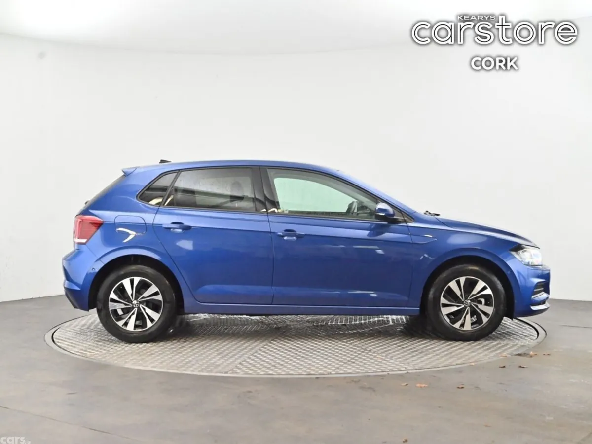 Volkswagen Polo Hatchback, Petrol, 2021, Blue