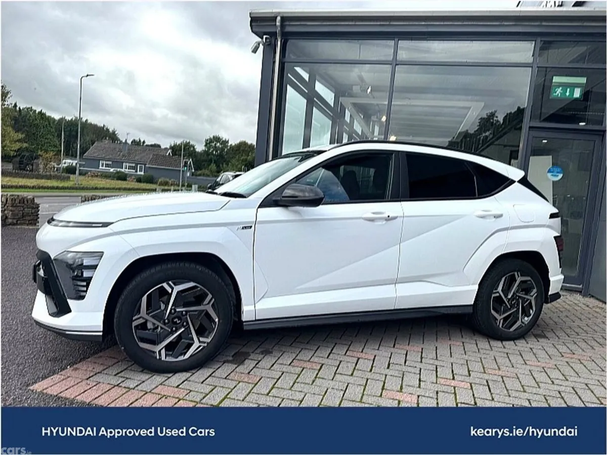 Hyundai KONA SUV, Petrol Hybrid, 2026, White
