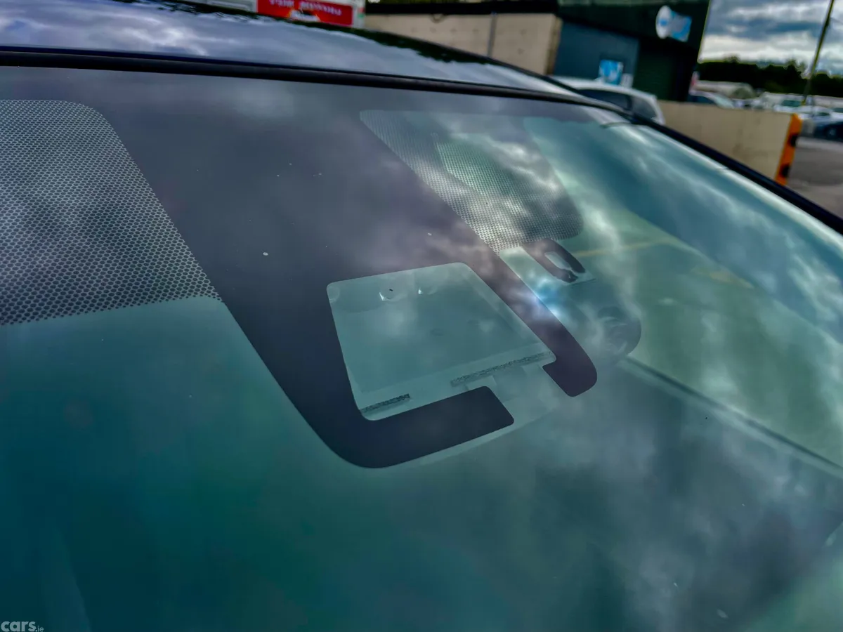Toyota Aqua Hatchback, Petrol Hybrid, 2019, Blue