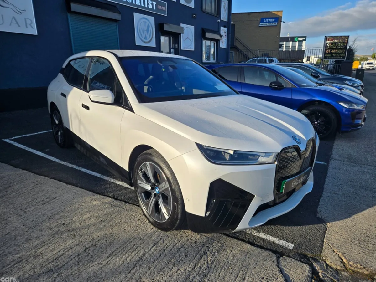 BMW iX Estate, Electric, 2023, White