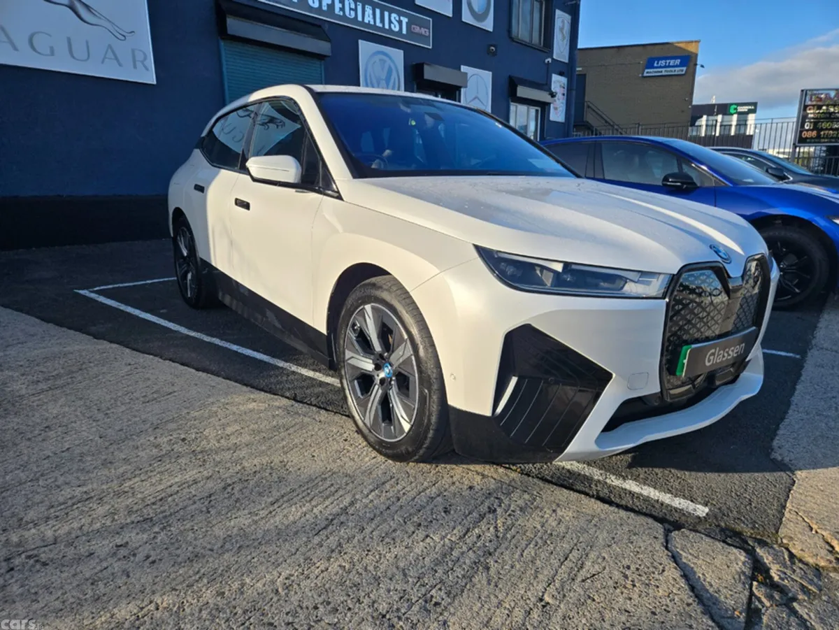 BMW iX Estate, Electric, 2023, White