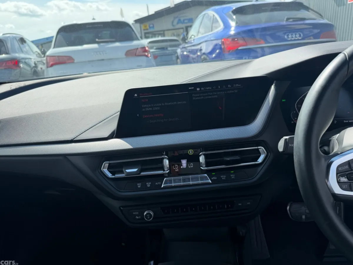 BMW 1-Series Hatchback, Petrol, 2019, Blue