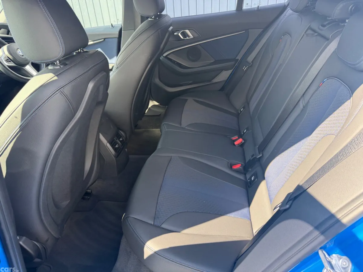 BMW 1-Series Hatchback, Petrol, 2019, Blue