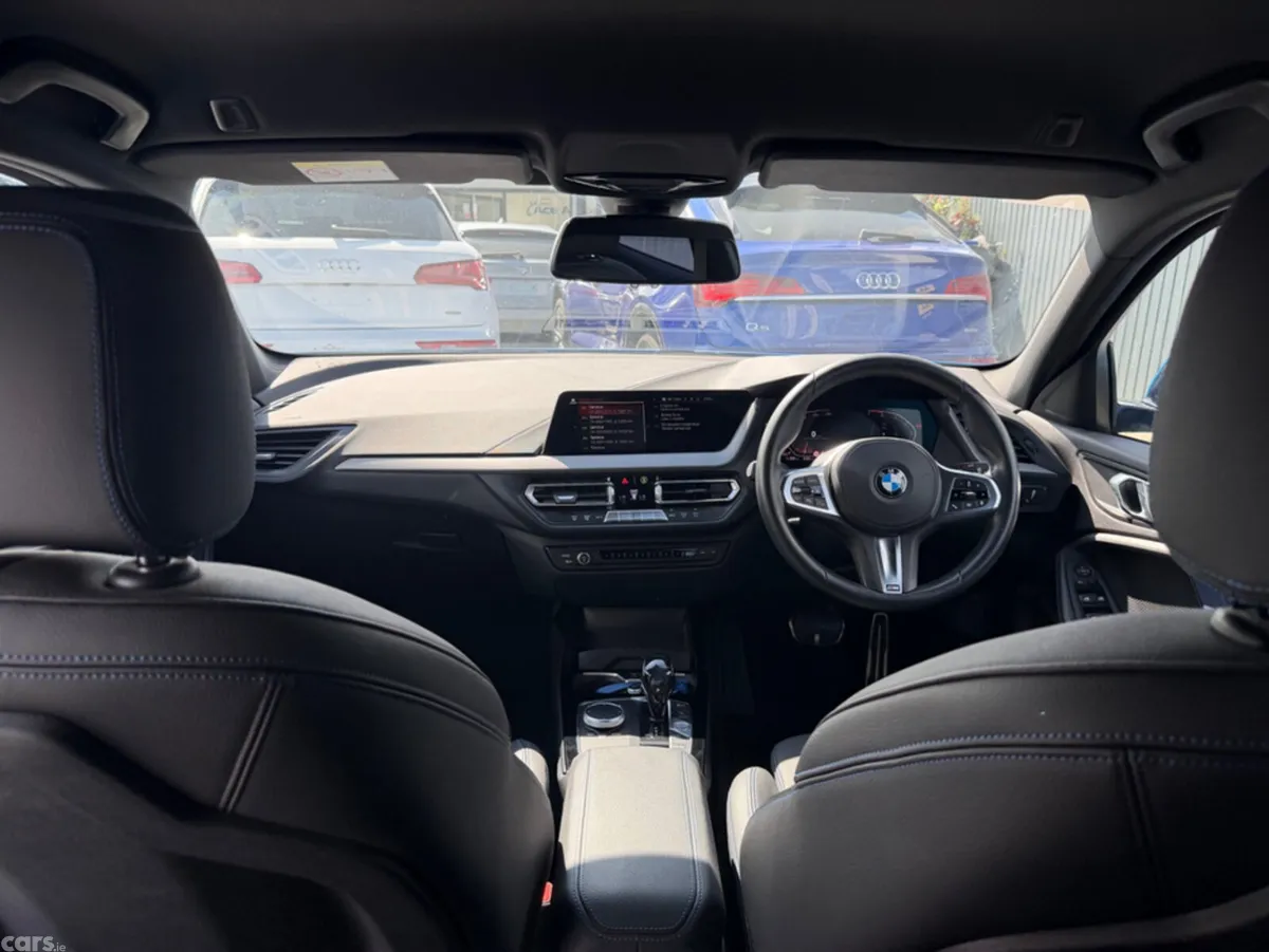 BMW 1-Series Hatchback, Petrol, 2019, Blue