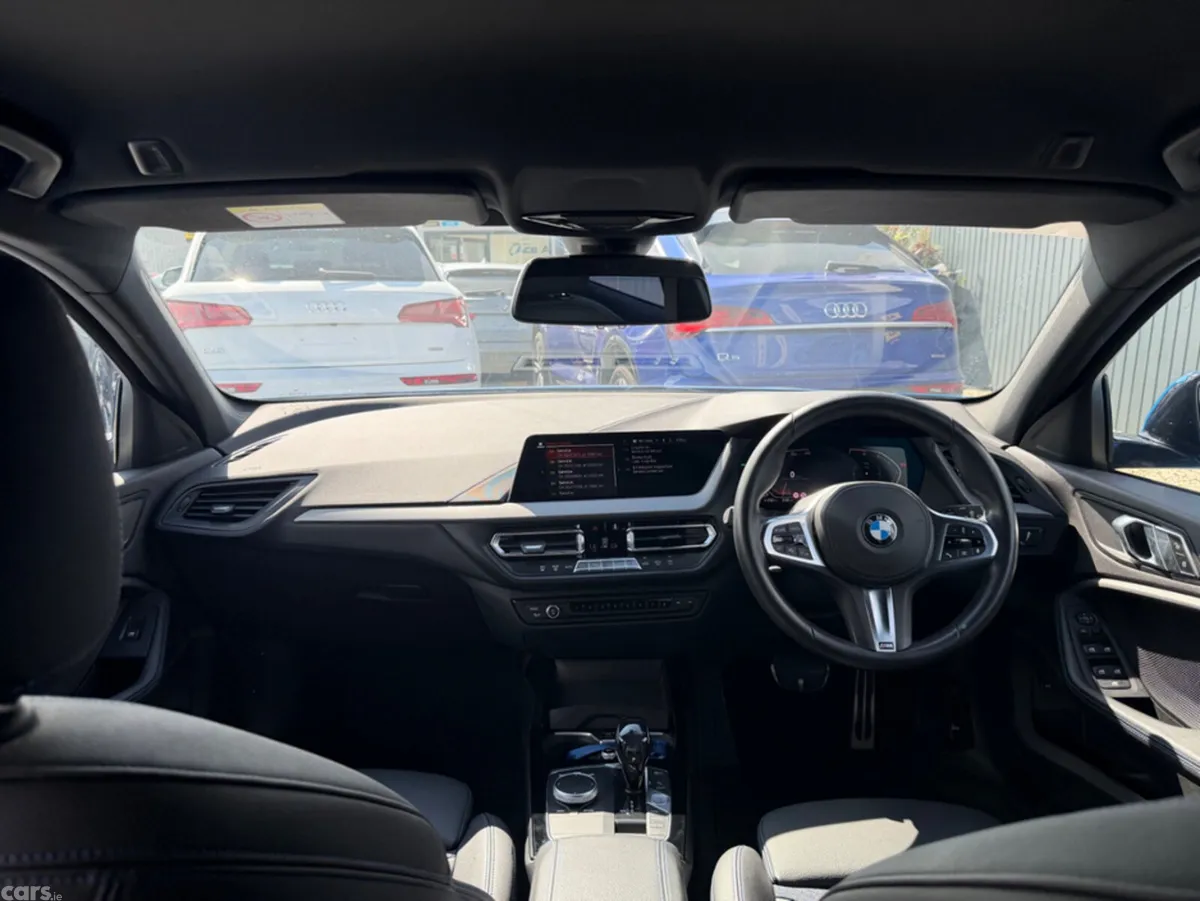 BMW 1-Series Hatchback, Petrol, 2019, Blue