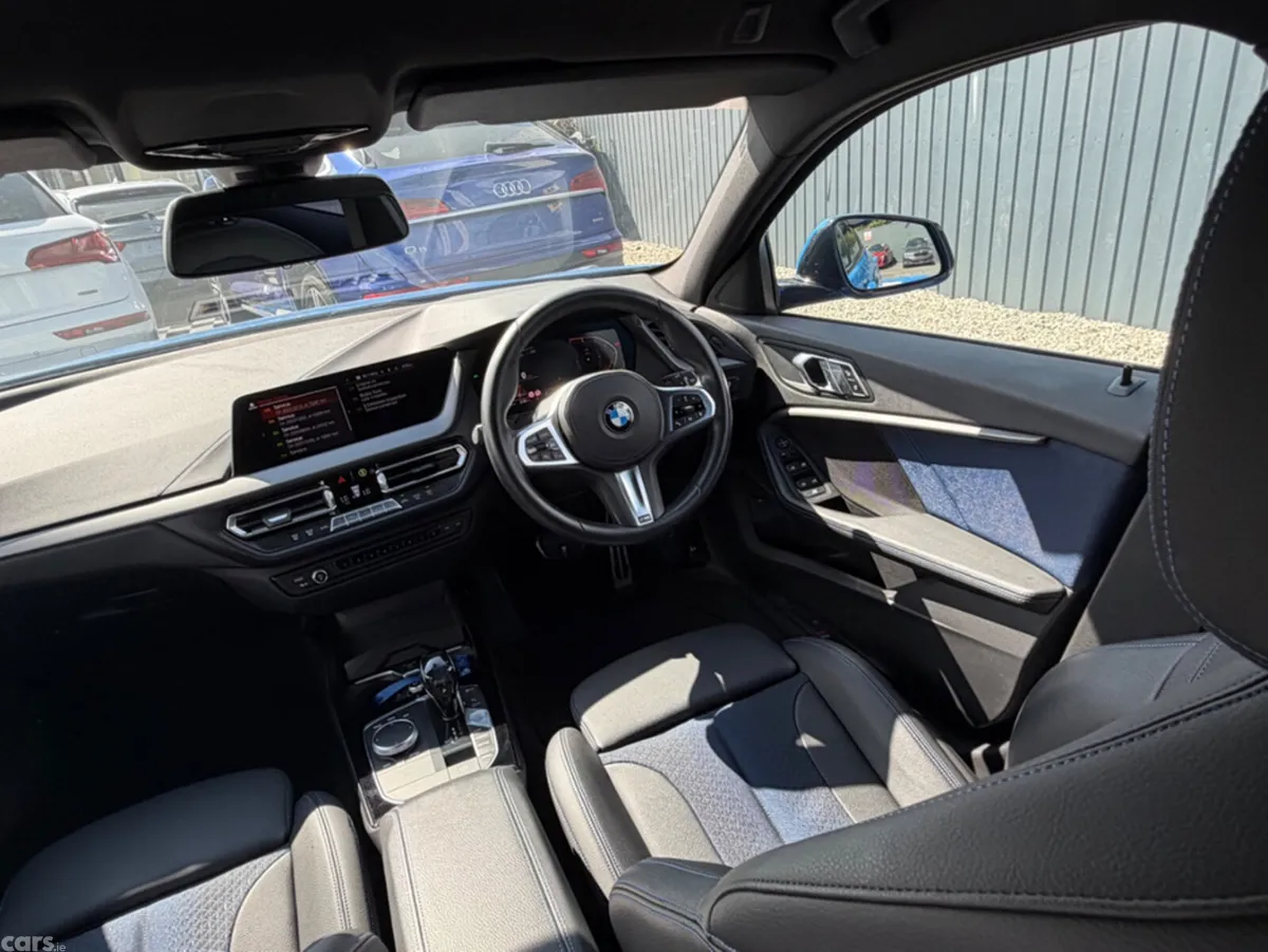 BMW 1-Series Hatchback, Petrol, 2019, Blue