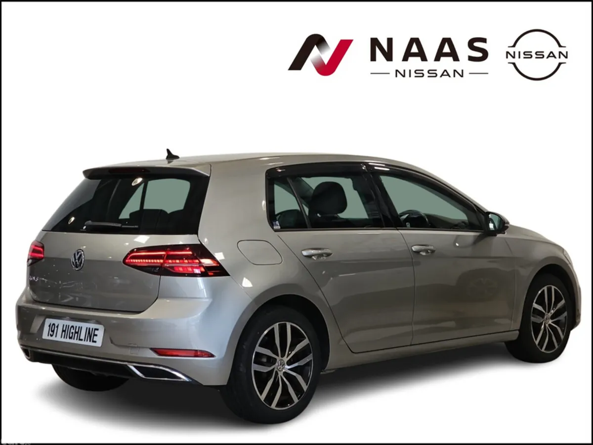Volkswagen Golf Hatchback, Petrol, 2019, Silver