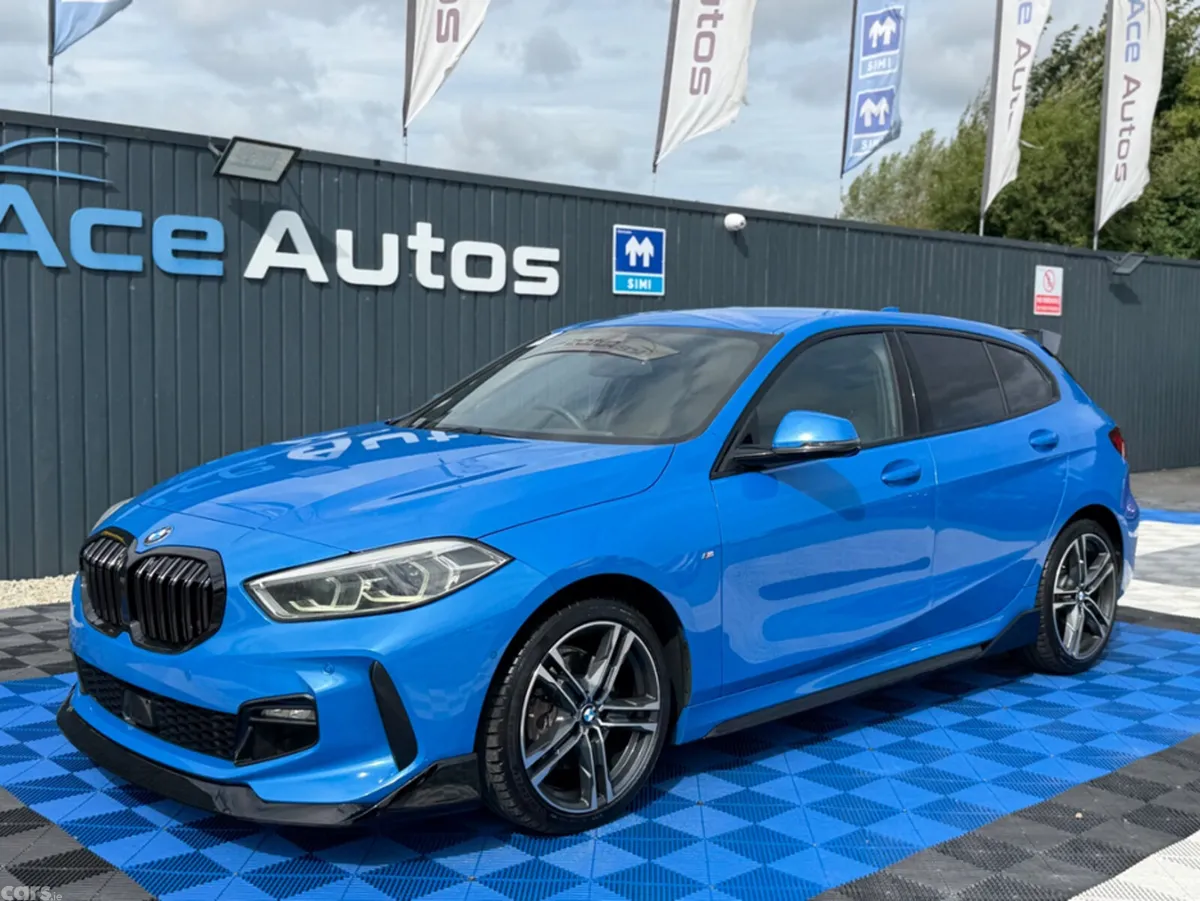BMW 1-Series Hatchback, Petrol, 2019, Blue