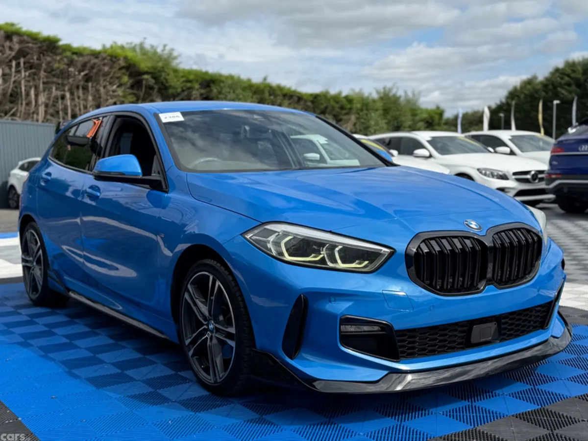 BMW 1-Series Hatchback, Petrol, 2019, Blue