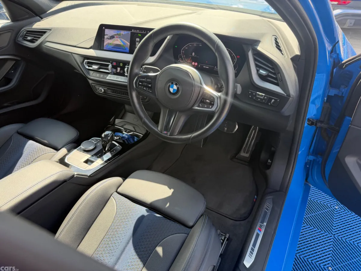BMW 1-Series Hatchback, Petrol, 2019, Blue