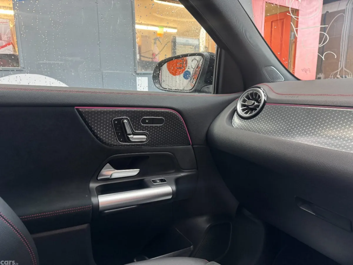 Mercedes-Benz EQA SUV, Electric, 2025, Black