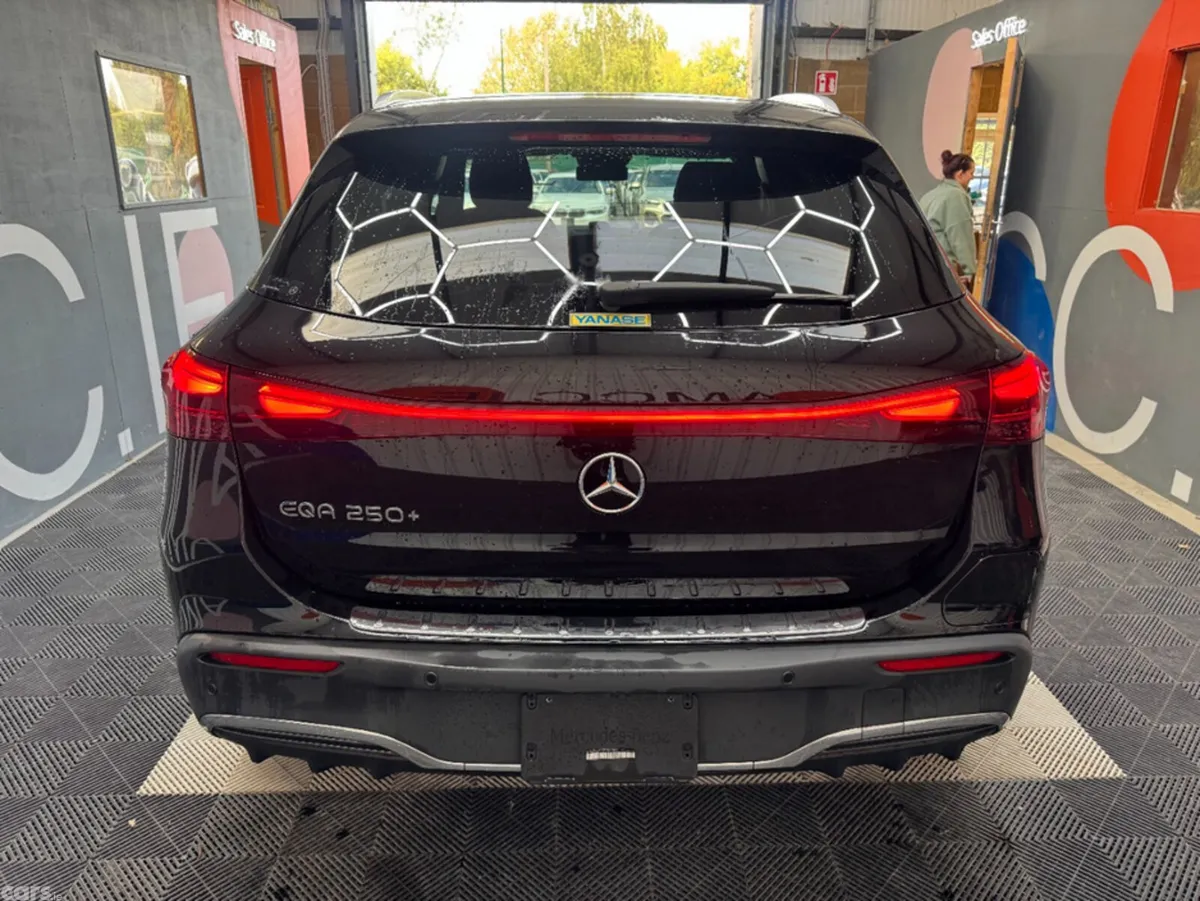 Mercedes-Benz EQA SUV, Electric, 2025, Black