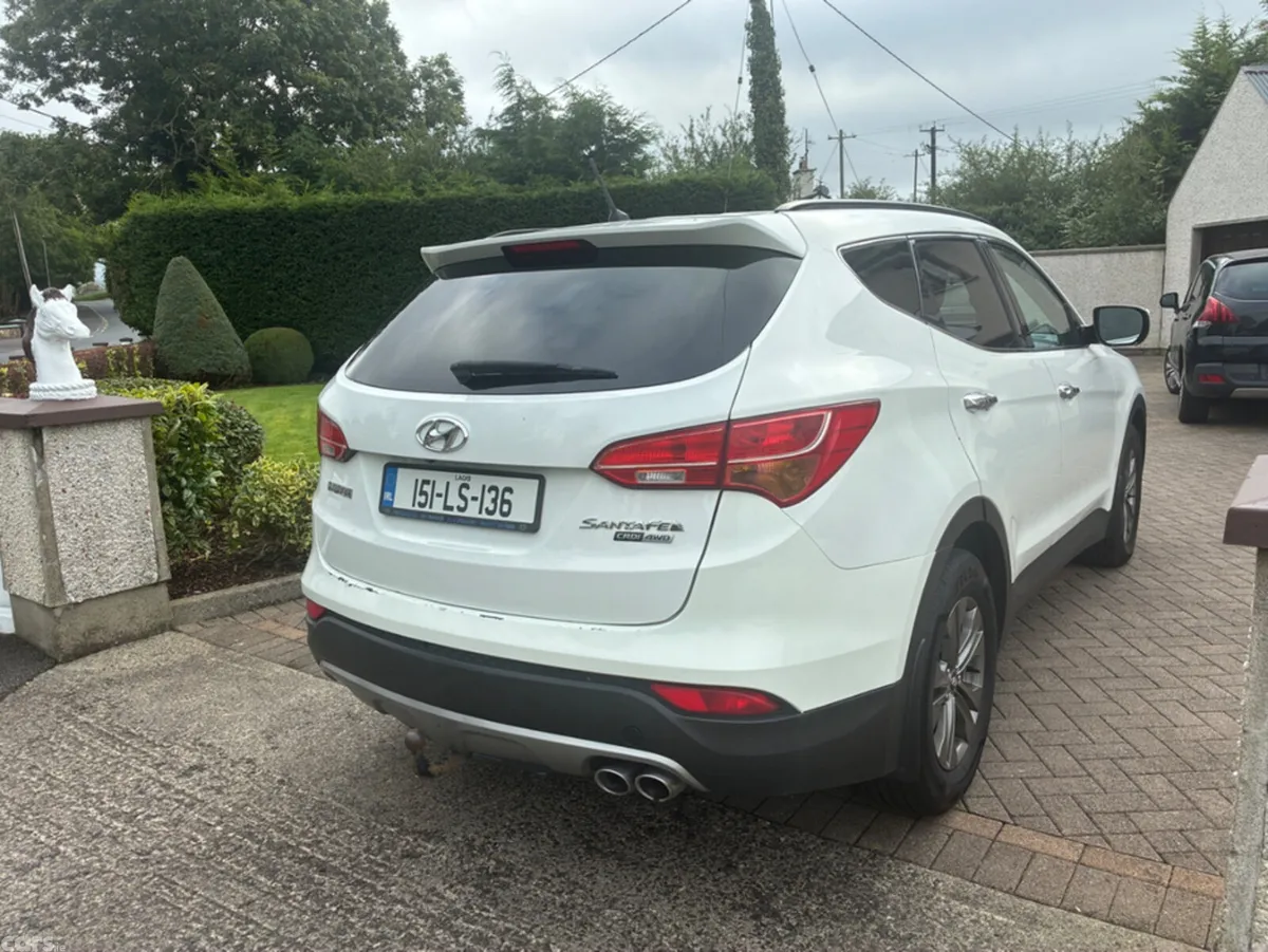 Hyundai Santa Fe SUV, Diesel, 2015, White