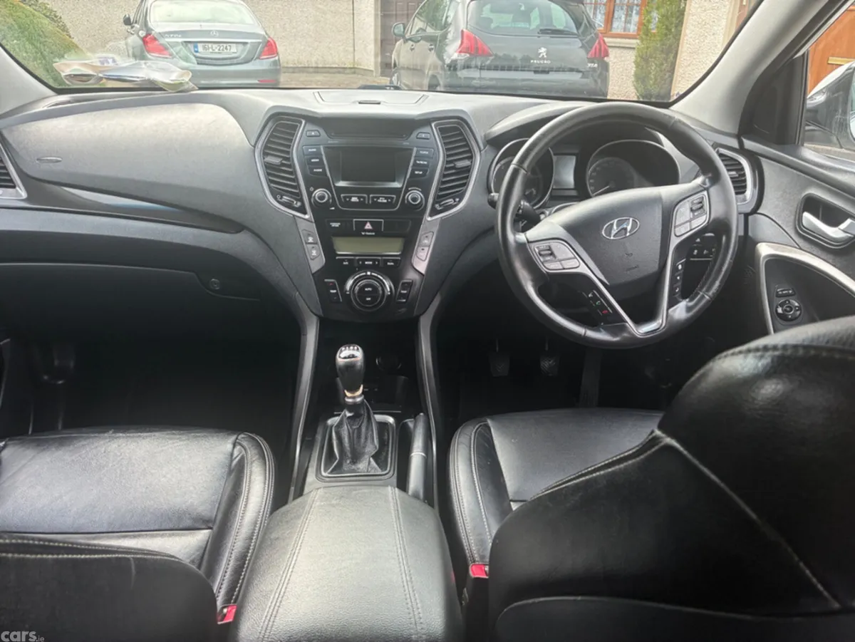 Hyundai Santa Fe SUV, Diesel, 2015, White