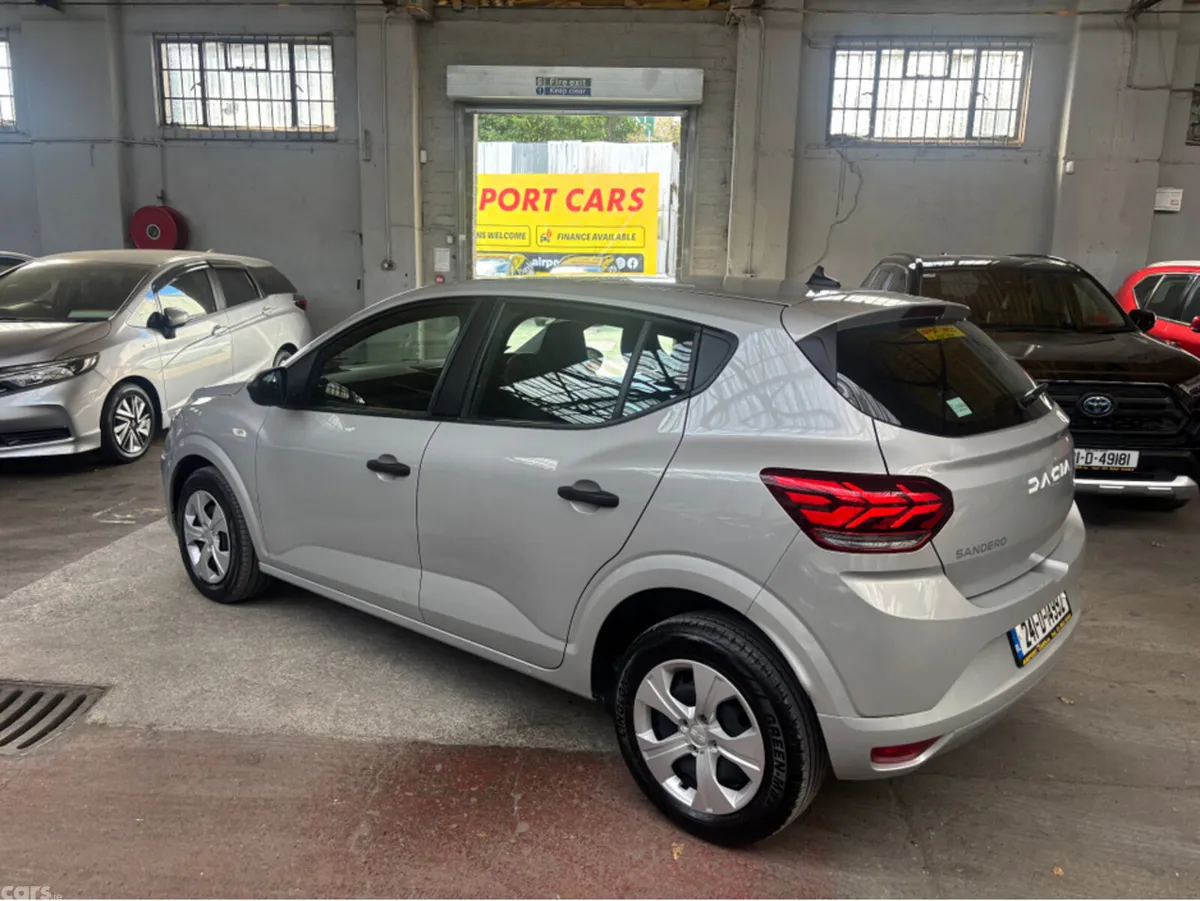 Dacia Sandero Hatchback, Petrol, 2024, Grey