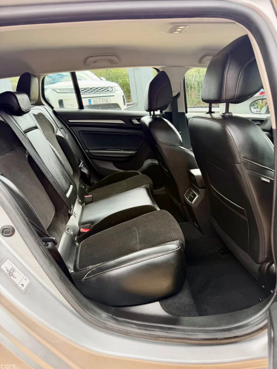 Renault Megane Estate, Diesel, 2017, Grey