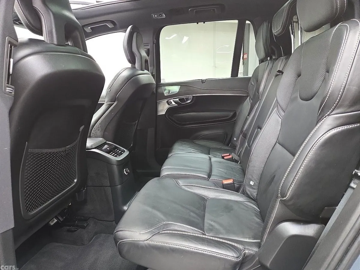 Volvo XC90 SUV, Petrol Plug-in Hybrid, 2020, Grey