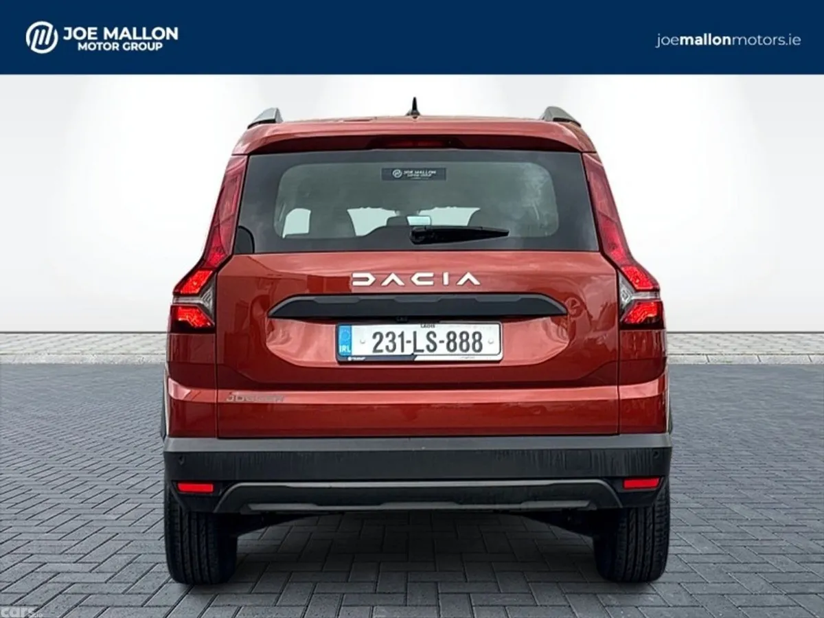 Dacia Jogger MPV, Petrol, 2023, Brown