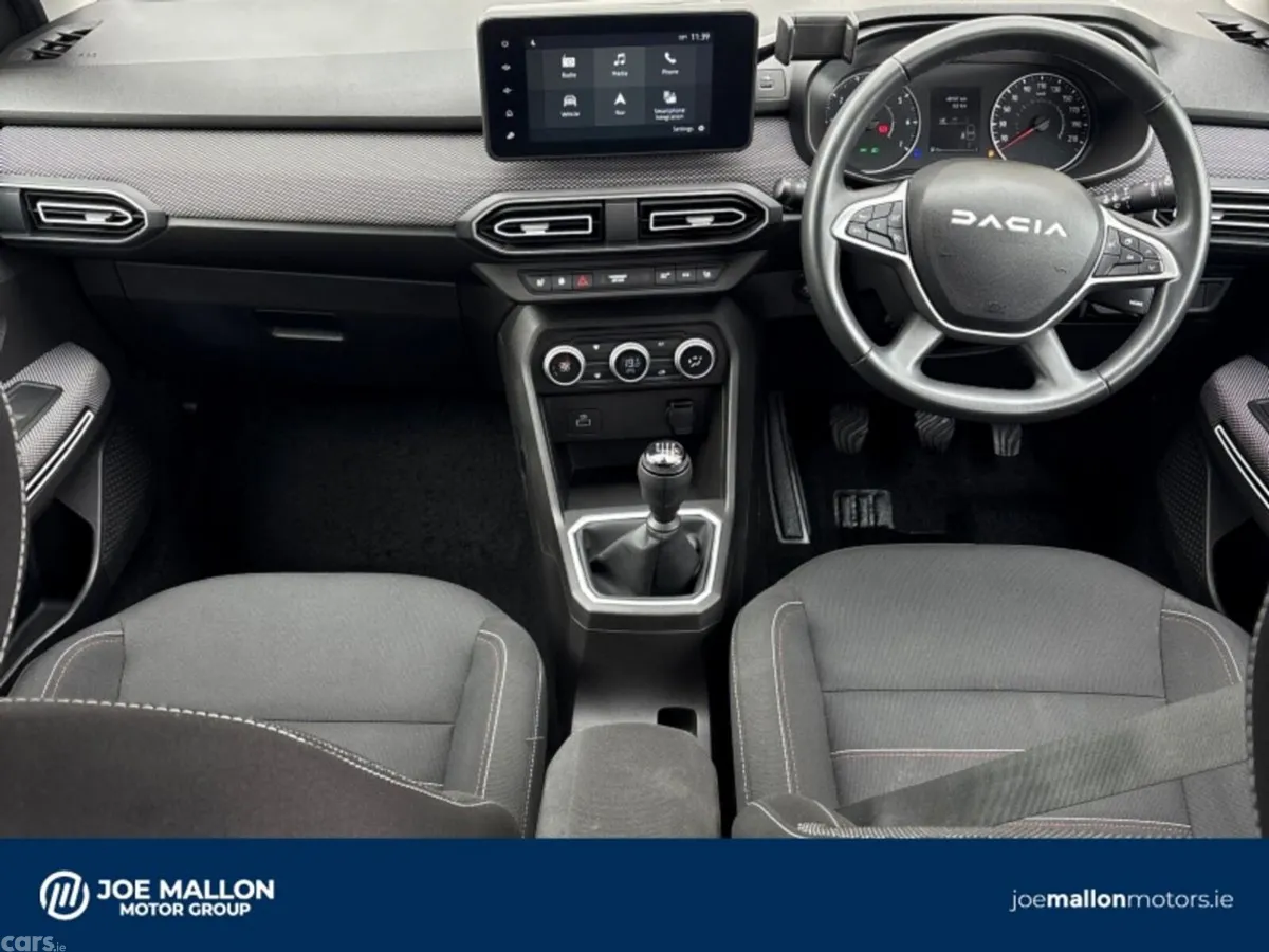 Dacia Jogger MPV, Petrol, 2023, Brown