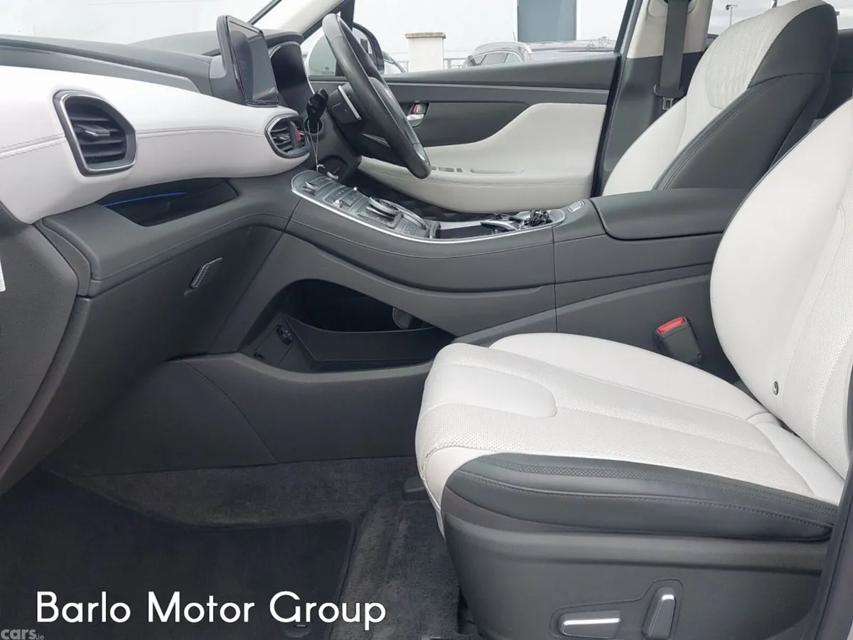 Hyundai Santa Fe SUV, Petrol Plug-in Hybrid, 2022, Grey