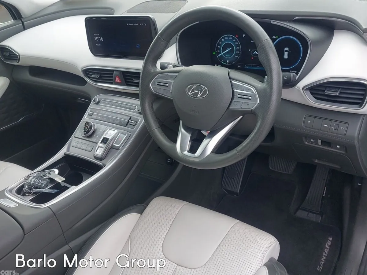 Hyundai Santa Fe SUV, Petrol Plug-in Hybrid, 2022, Grey