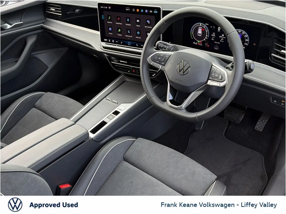 Volkswagen Passat Estate, Petrol Plug-in Hybrid, 2026, Silver