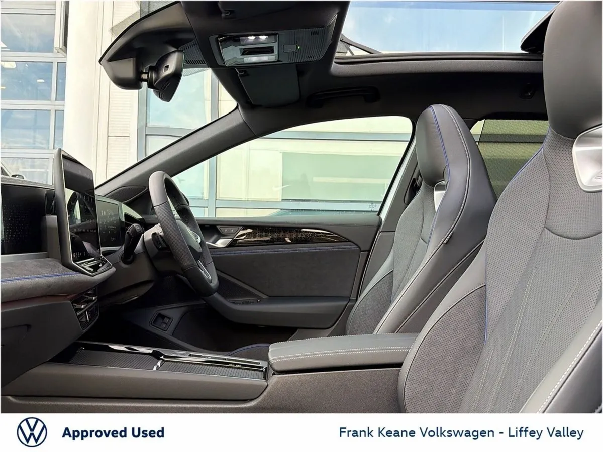 Volkswagen Passat Estate, Petrol Plug-in Hybrid, 2027, Silver