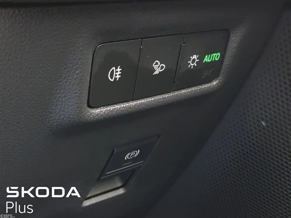 Skoda Kodiaq MPV, Diesel, 2026, Red