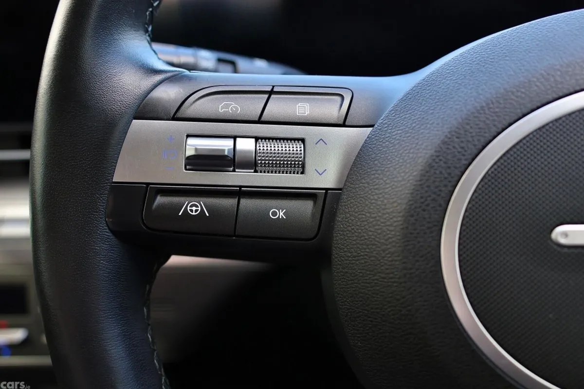 Hyundai KONA MPV, Petrol, 2024, White