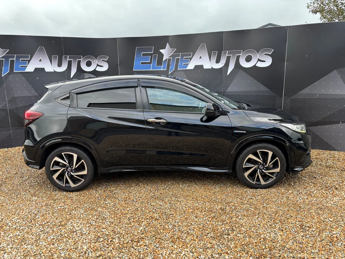 Honda Vezel Hatchback, Petrol Hybrid, 2018, Black