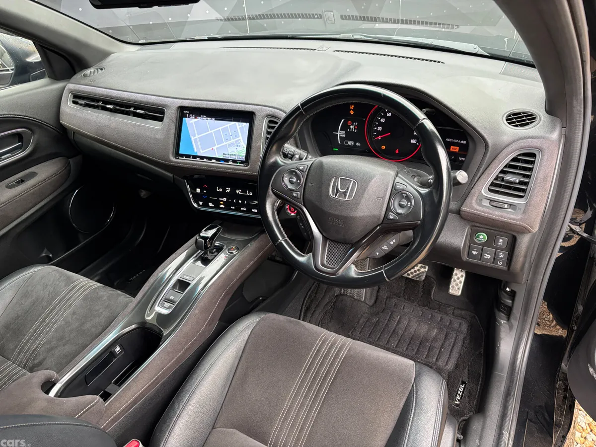 Honda Vezel Hatchback, Petrol Hybrid, 2018, Black