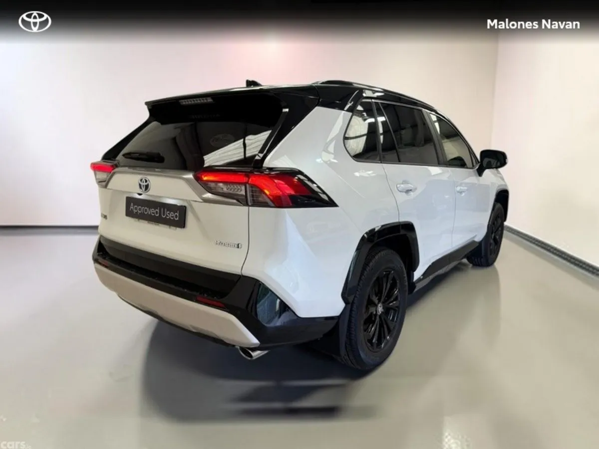 Toyota RAV4 SUV, Petrol Hybrid, 2024, White