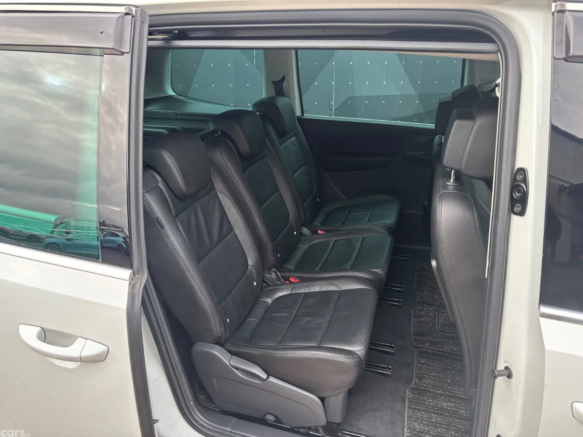 Volkswagen Sharan MPV, Diesel, 2020, White