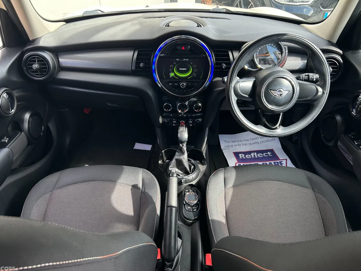 Mini Cooper Hatchback, Petrol, 2016, White