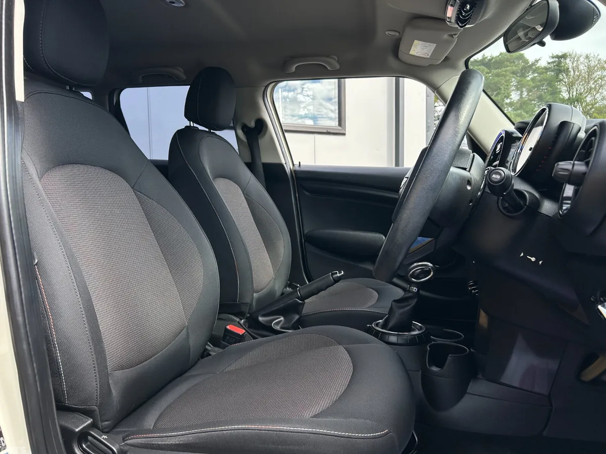 Mini Cooper Hatchback, Petrol, 2016, White