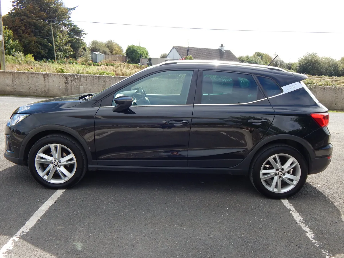SEAT Arona SUV, Diesel, 2019, Black