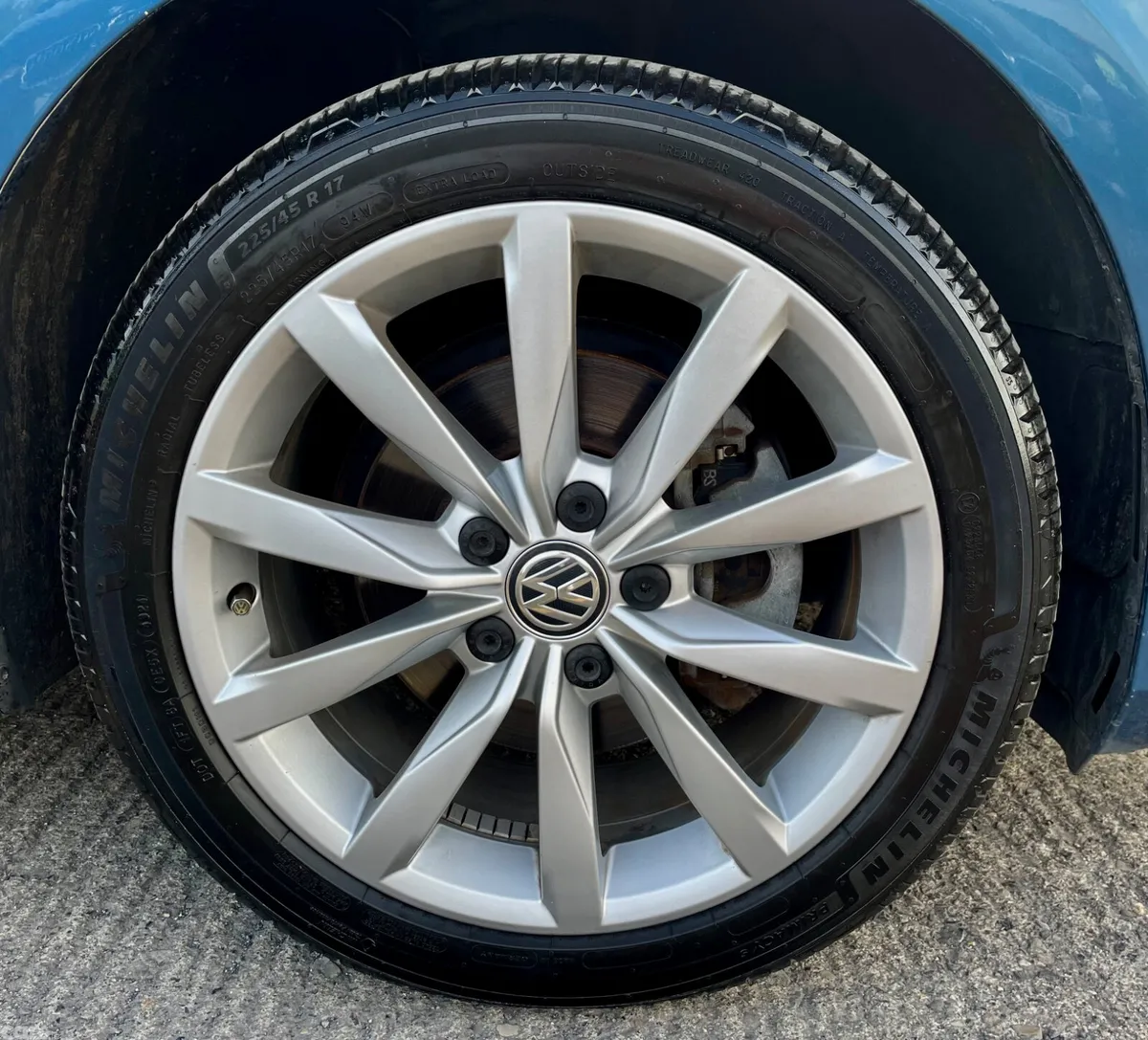 Volkswagen Golf Estate, Petrol, 2017, Blue