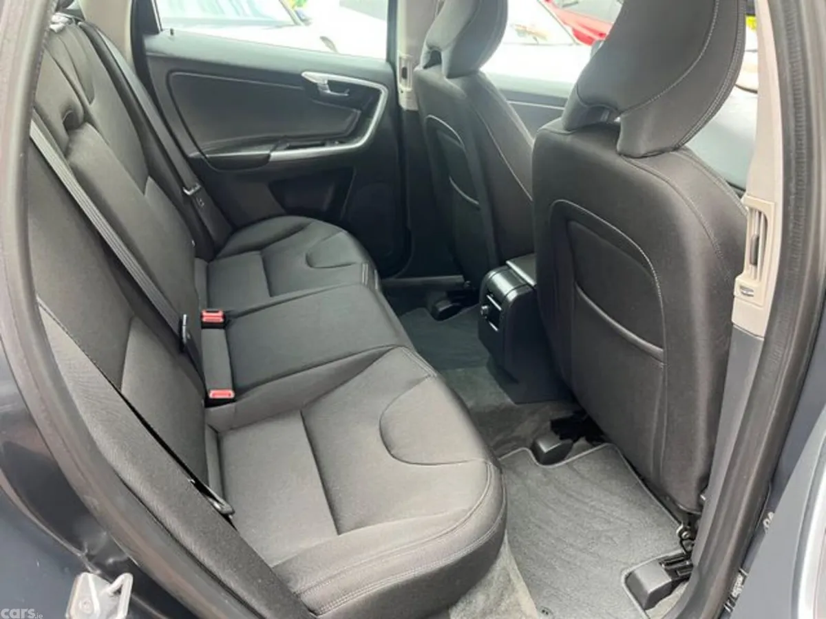 Volvo XC60 SUV, Diesel, 2017, Grey