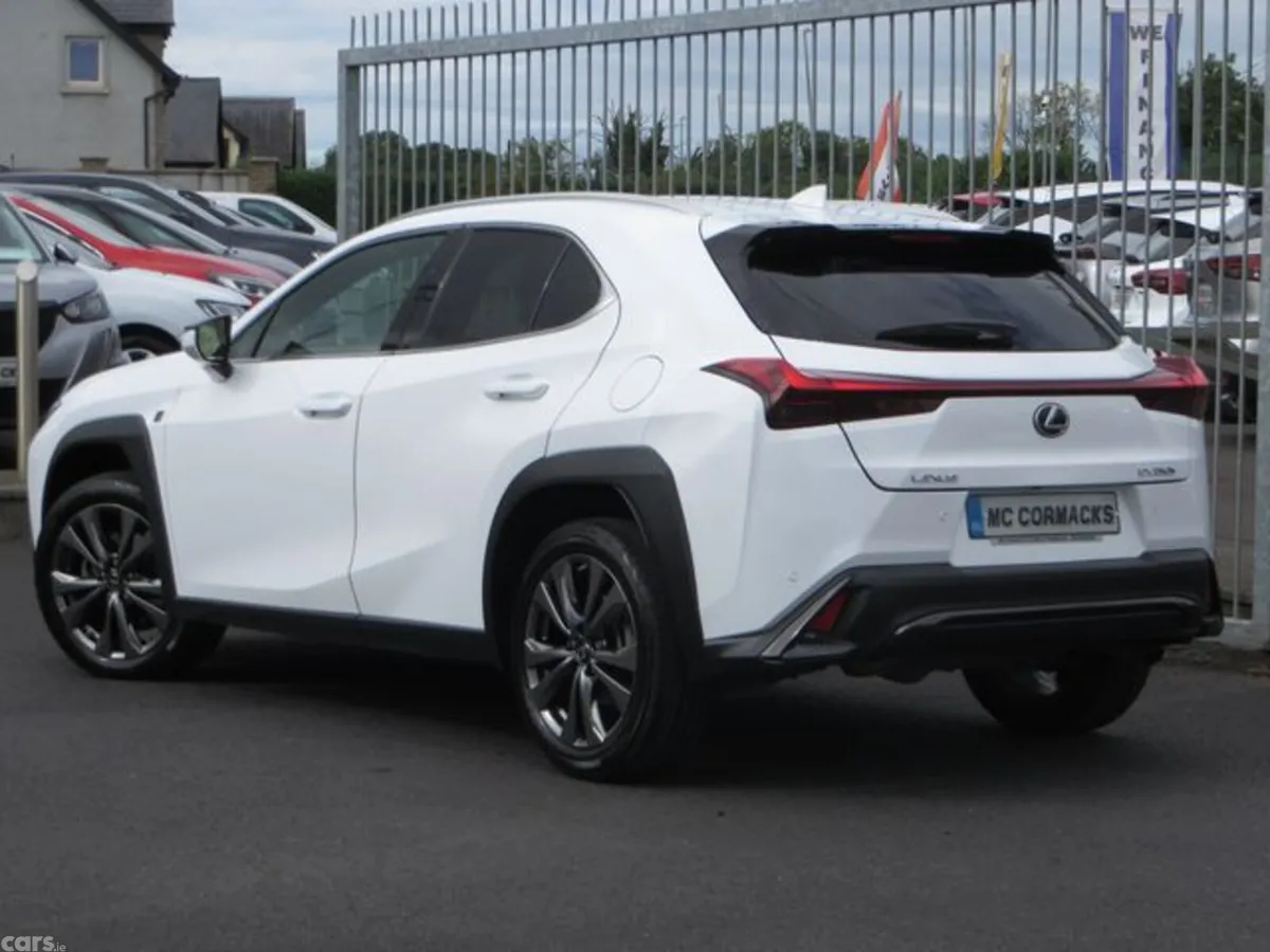 Lexus UX Estate, Petrol Hybrid, 2023, White