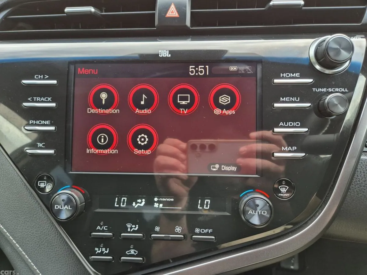 Toyota Camry Saloon, Petrol Hybrid, 2020, Red