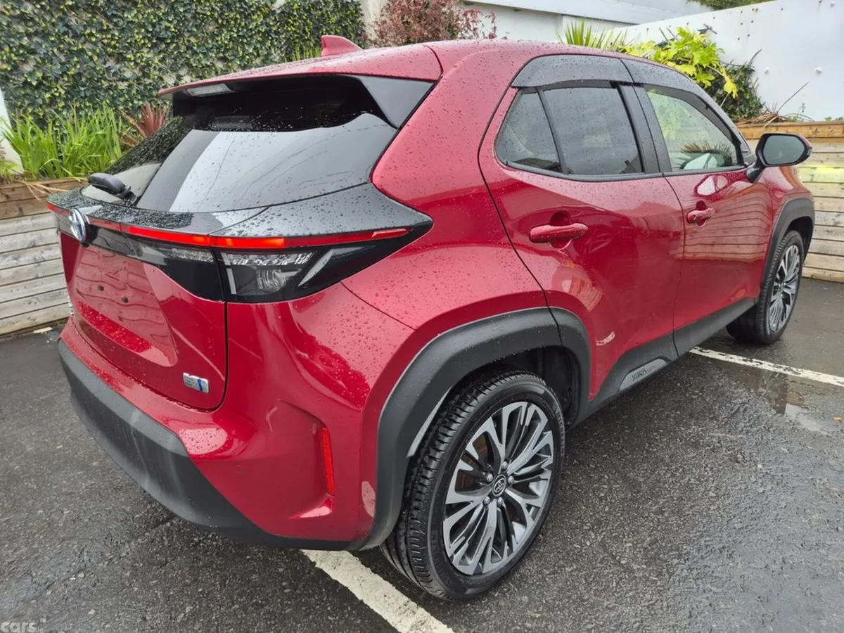 Toyota Yaris Cross SUV, Petrol Hybrid, 2022, Red