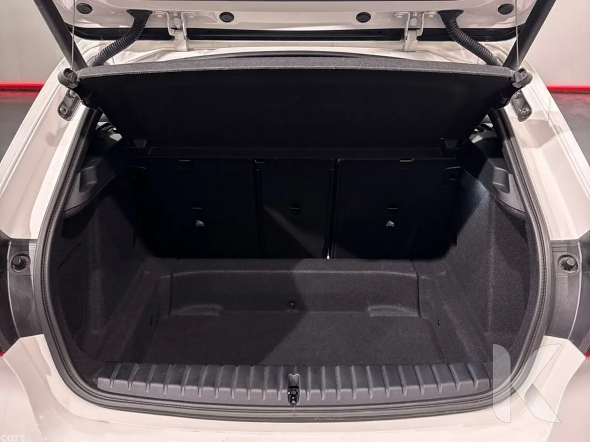 BMW 1-Series Hatchback, Petrol, 2024, White