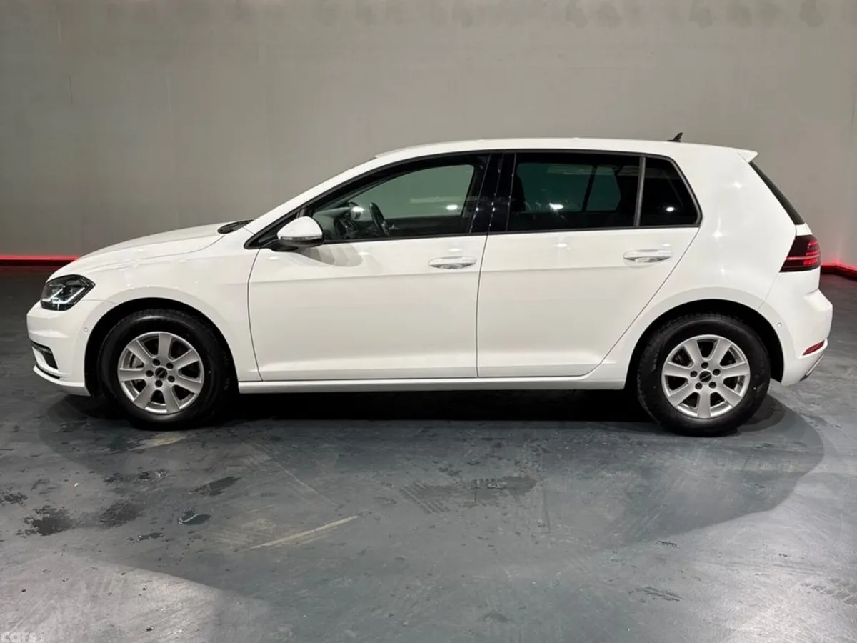 Volkswagen Golf Hatchback, Petrol, 2019, White