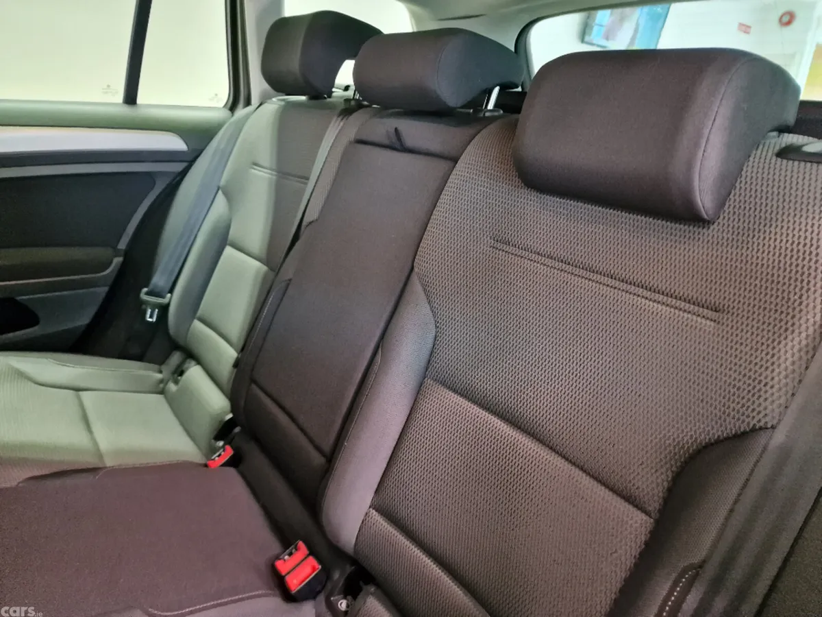 Volkswagen Golf Estate, Diesel, 2014, Grey