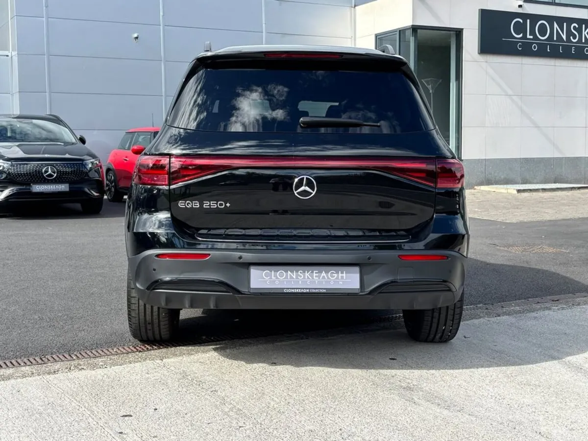 Mercedes-Benz EQB Estate, Electric, 2025, Black