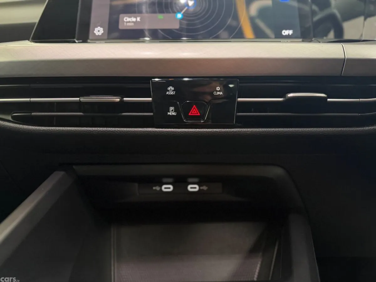 Volkswagen Golf Estate, Petrol, 2023, White